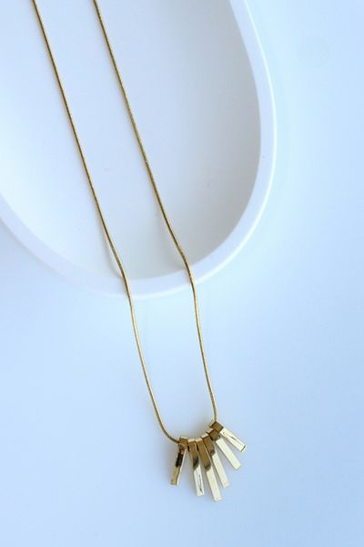 Leo'Stone Particle Tip Design Does Not Lose Color Does Not Tarnish Women's Steel Necklace