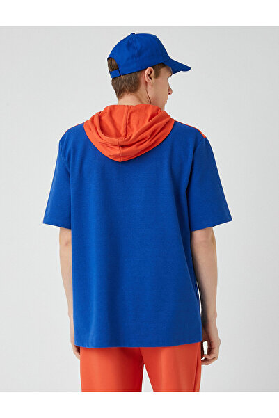 Koton Oversize'owa koszulka koszykarska z kapturem