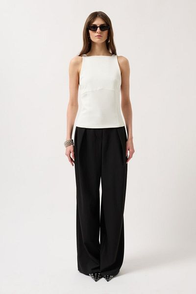 BEBA Ahes Shopping Back Ribbon Detail Blouse