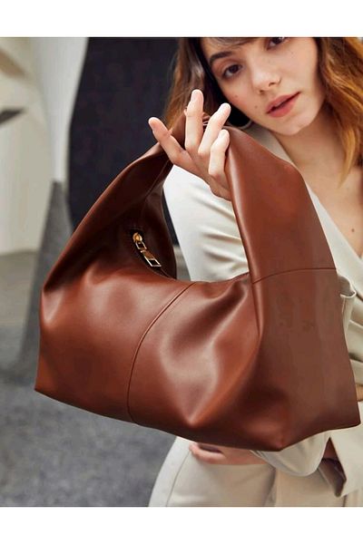 BRAXELL Leather Women's Shoulder Bag with Knot Detail