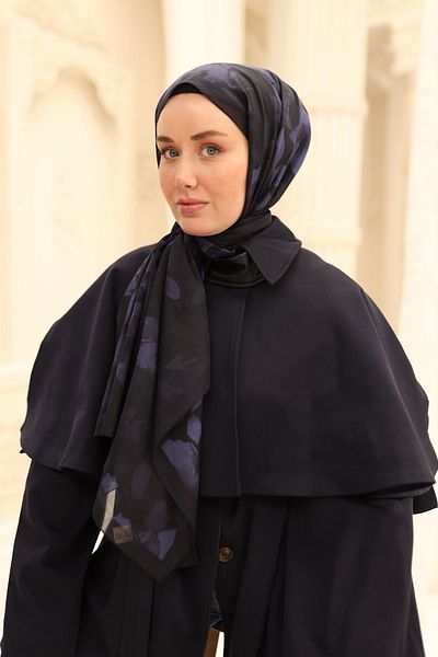 Silk Home Narcissus Pattern Naria Shawl