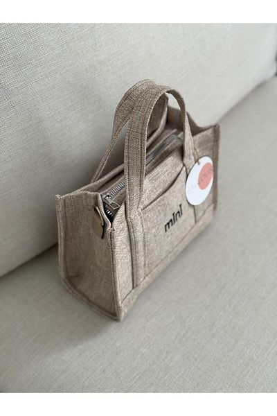 BAGLOVİS Beige Color Small Shoulder Bag with Front Coin Compartment and Mini Embroidered Long Strap En20 Uzn16