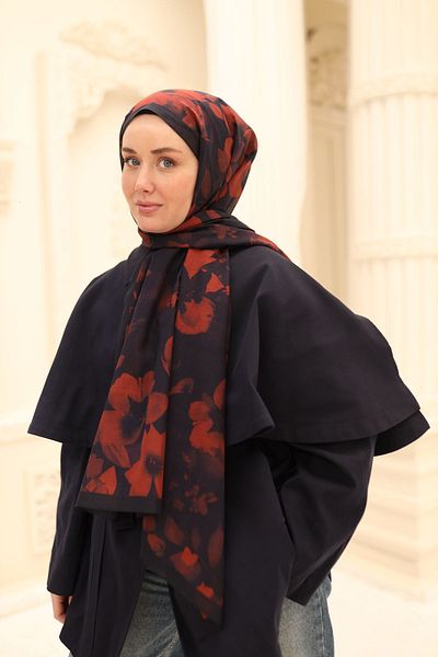Silk Home Narcissus Pattern Naria Shawl