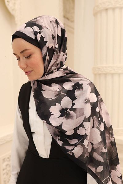 Silk Home Narcissus Pattern Naria Shawl