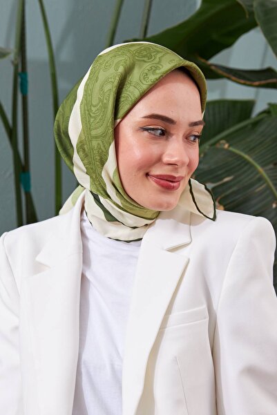 İpekhan Thin Viscosa Cotton Scarf Hand Stitched Etnic Flowers Geometric Pattern