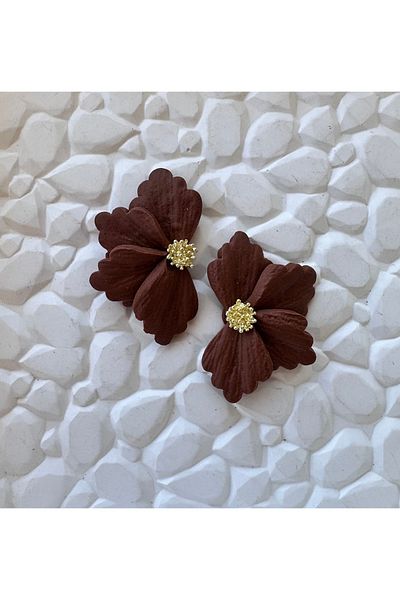 ACCESSORY أقراط زهرة بنية