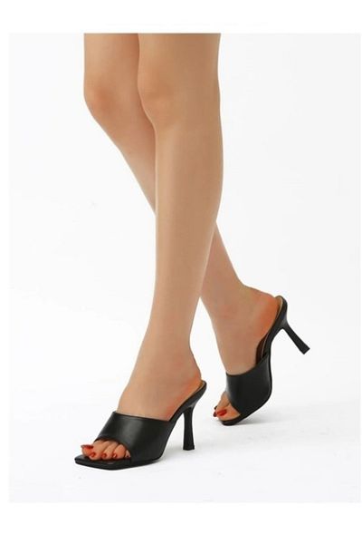 TrendyAnka Women's Black 8cm Heeled Blunt Square Toe Stiletto Shoes Slippers