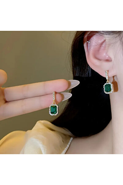 STEEL Zirkon Taşlı Yeşil Taş Detaylı Küpe