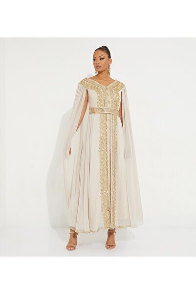 Marvella By Rasha قفطان بأكمام طويلة وأكتاف مكشوفة