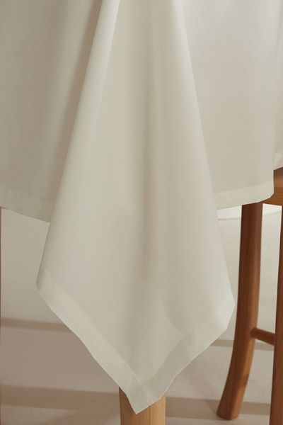 Karaca Home Belle Ecru Laceless Tablecloth