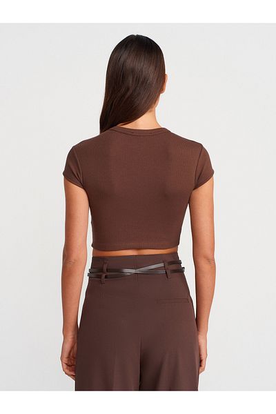 Dilvin 31810 Crew Neck Crop T-Shirt-Light Brown