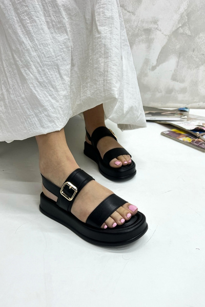 inizio Black Thick Sole Buckle Women's Sandals Hm5001