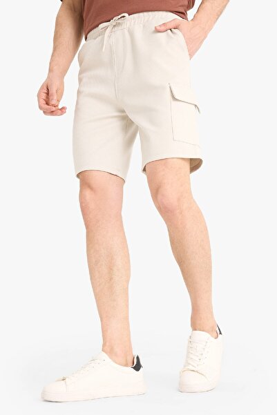 DeFacto Basic Straight Shorts mit regulärer Passform, strukturiertem geradem Bein und Cargotaschen B8796ax25sm