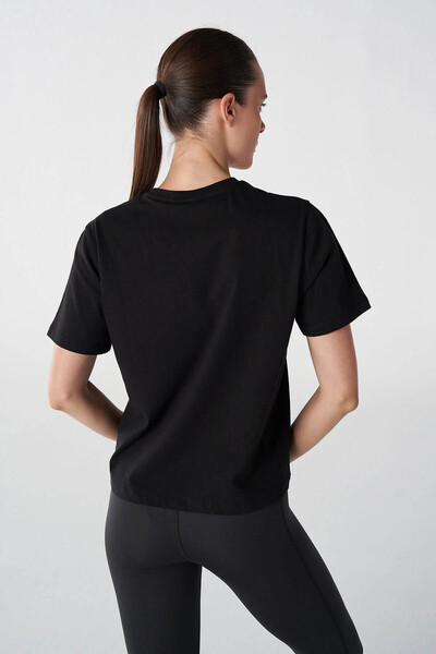 hummel Hmlt-Ic Icona Regular μαύρο γυναικείο T-Shirt 911867-2001