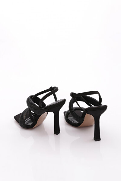 DGN 2032 Women's Silver Stone Heeled Sandals with Thick Line and Cross Straps