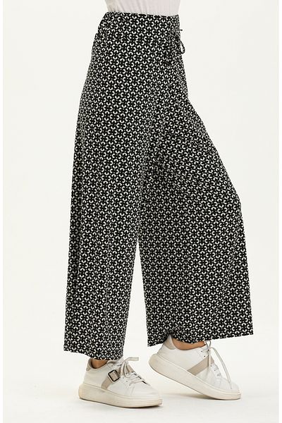 sefamerve Pantaloni din viscoză 1027c-01 Negri