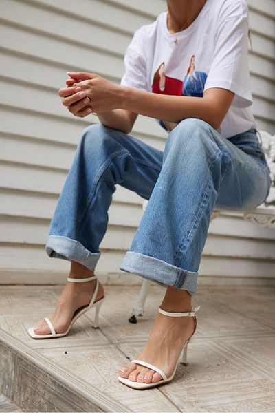 ANGELİNA JONES Lemi̇na Women's White Heel Single Strap Sandals
