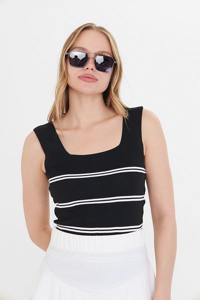 THIFF GYMWEAR Women's Sleeveless Thick Strap Slim Summer Square Neck Striped Knitwear Undershirt