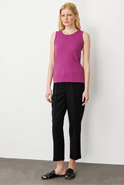 Desen Triko Γυναικείο μπλουζάκι με λαιμόκοψη με βαμβακερό λουράκι Sırfen