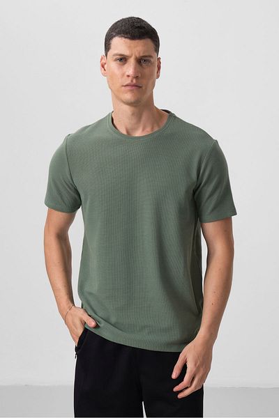 TOMMY LIFE Ανδρικό T-Shirt Comfortable Form Basic με υφή πράσινης επιφάνειας - 88436