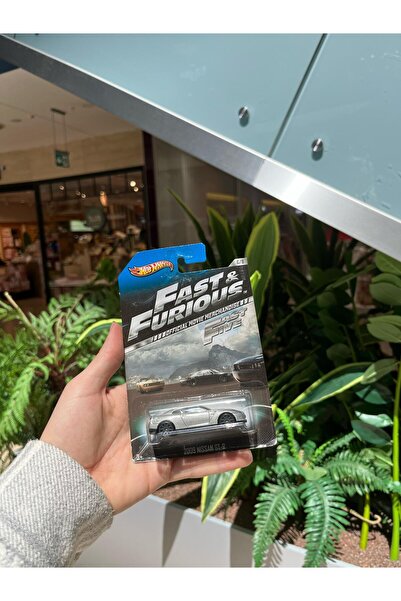 HOT WHEELS 2009 NISSAN GT-R HOT WHEELS 2012 YILI YURT DIŞI UZUN KART