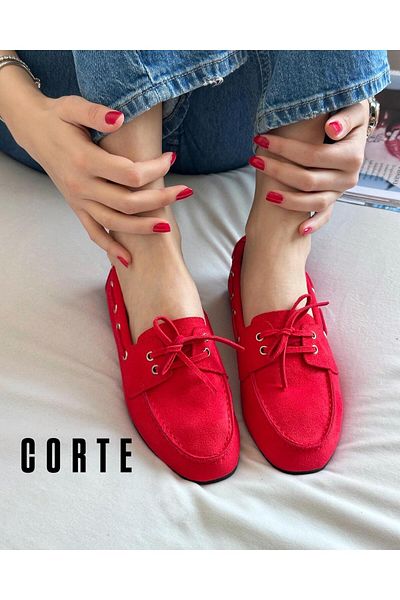 Zuum Corte Lace-Up Moccasin Women's Shoes - Red Suede