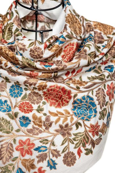 CASHMERE AND SİLK MAWLANA 85%Casmide 15% Silk Embroidered Shal