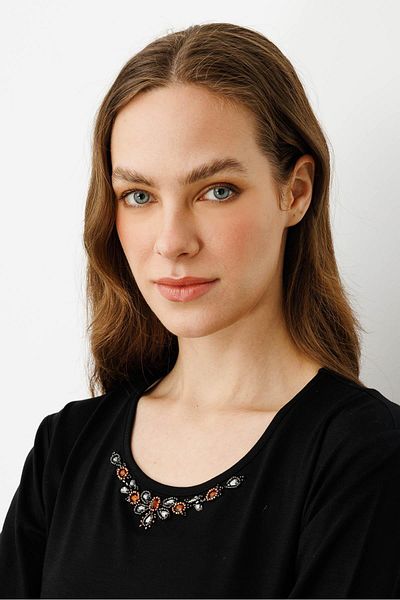 Desen Triko Women's Crew Neck Beaded Combed Cotton Blouse Black