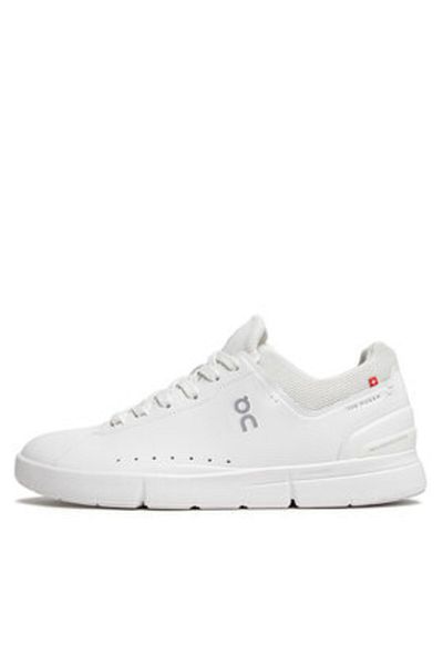 On Running on women's sneakers 4899452 white