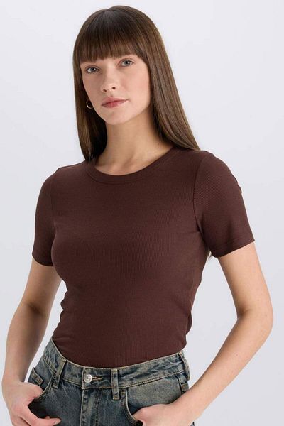 DeFacto New Season Slim Fit Slim Fit Crew Neck Twill Camisole Basic μονόχρωμο κοντομάνικο μπλουζάκι