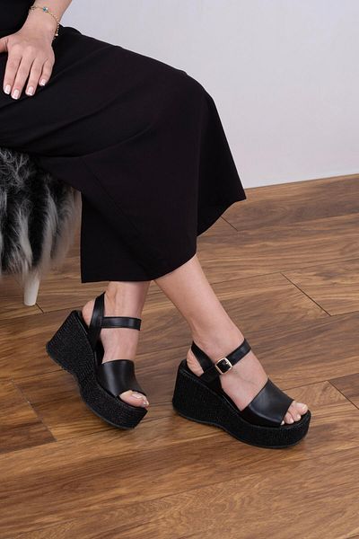 sovrana Real Leather Wedge Heel Sandals Black
