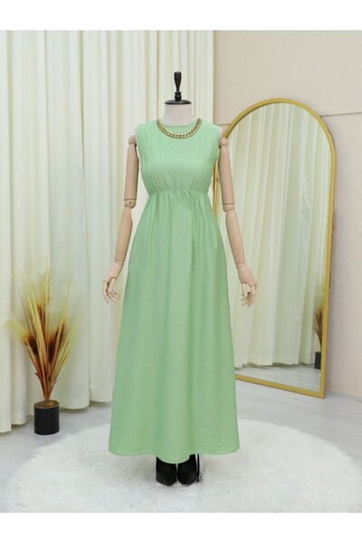 HİJABAYA فستان جيليه بخصر مربوط بأزرار معدنية