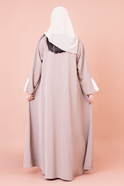 IKKXA Formal Lace Details Abaya