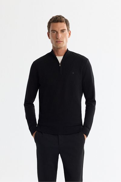 Avva Men's Black Stand Collar Zippered Stripe Detailed Soft Touch Knitwear Sweater A42Y5071