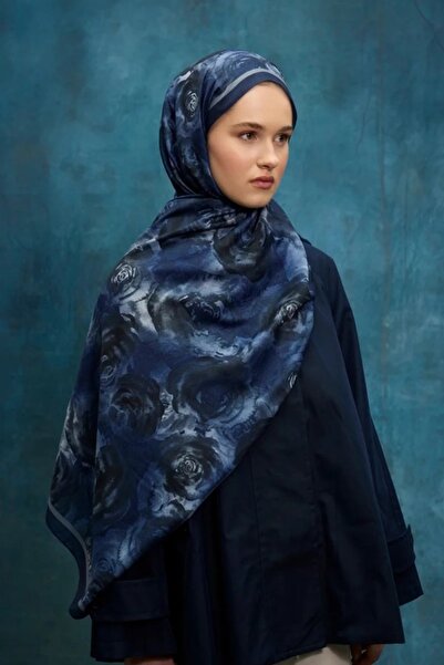 LYDIA SCARF Шарф з візерунком троянд Soft