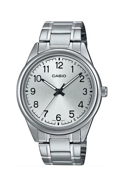 Casio Men's Wristwatch in Metallic Color