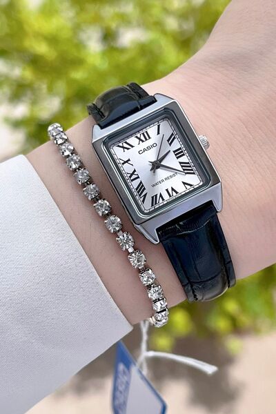 Casio Women's Wristwatch with Metallic Band Black Color 24 Months Warranty