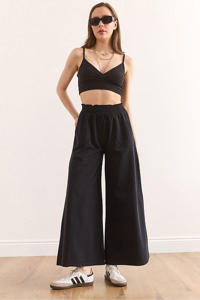 Olalook Women's Black Elastic Waist Pocket Flared Leg Cotton Gabardine Trousers Pnt-19000314