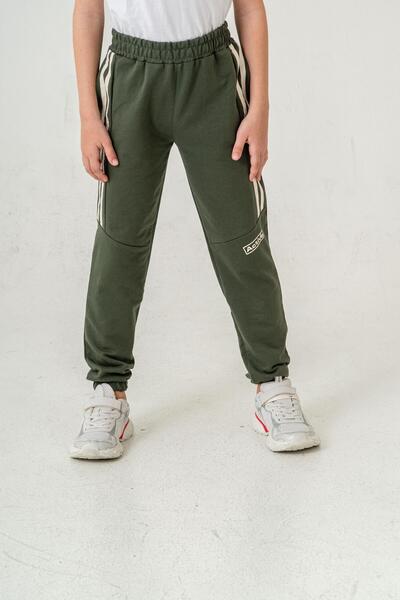 Mışıl Kids Αγόρια αθλητικά παντελόνια με ενεργό εμπριμέ ρίγες στο πλάι