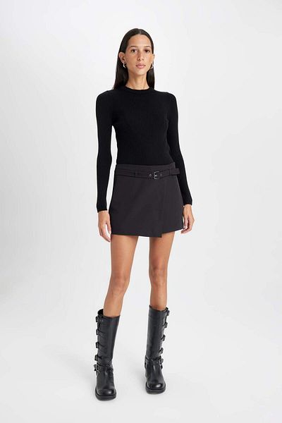 DeFacto A-Line High Waist Belt Asymmetric Shorts Skirt D6448Ax24Hs