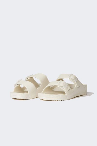 DeFacto Γυναικεία επίπεδη σόλα με διπλό λουράκι Eva Slippers E3346AX25SM