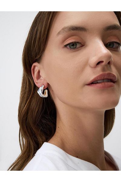 Jimmy Key White Oval Patterned Elegant Hoop Earrings