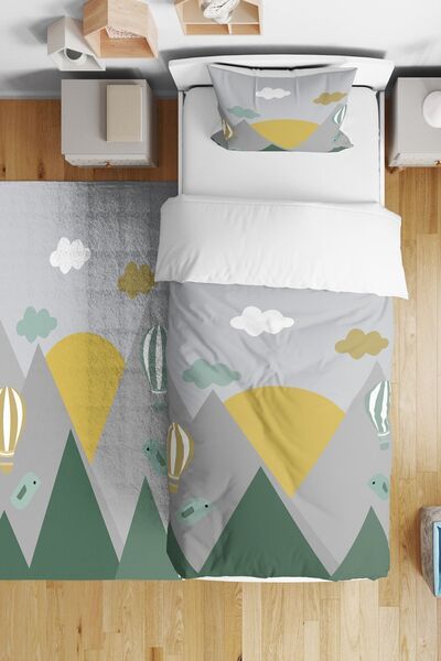 dekomingo Green Gray Mountains Balloon Baby and Kids Room Bedspread