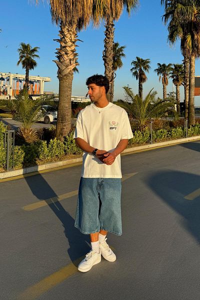 Flaw Wear Acropolis Embroidered Ecru Oversize T-Shirt