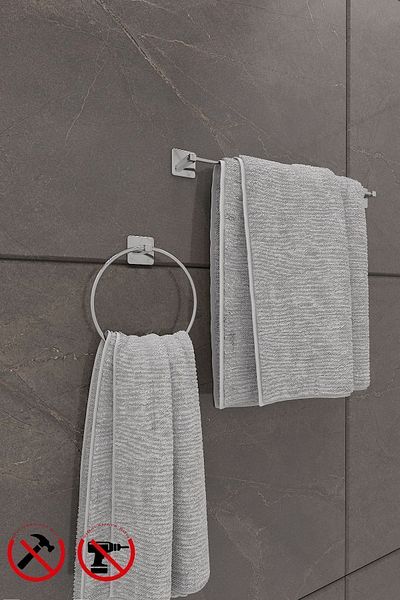 Alper Banyo Σετ μπάνιου Scilla Square Chrome 2 τεμαχίων με αυτοκόλλητο |   Δαχτυλίδι για πετσέτες και τετράγωνη μακριά θήκη για πετσέτες