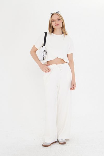 THIFF GYMWEAR White Women's Modal Fabric Short Sleeve Tracksuit Set