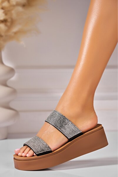 Joana Papuci/Slapi Negri din Piele Ecologica Layan