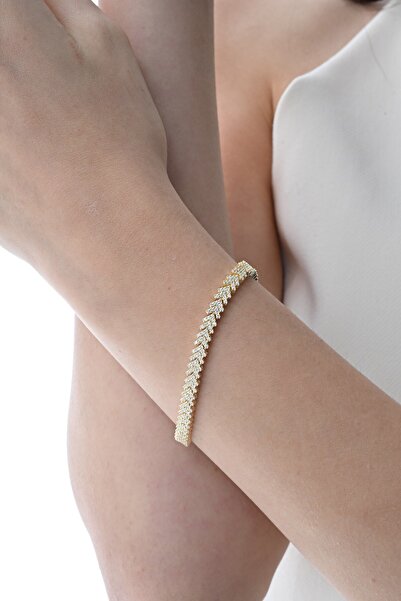 Söğütlü Silver Gümüş altın yaldızlı zirkon taşlı modern görünümlü v model uza...