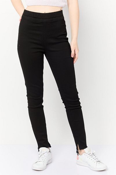 Juicy Couture بنطلون جينز نسائي سهل الارتداء، أسود
