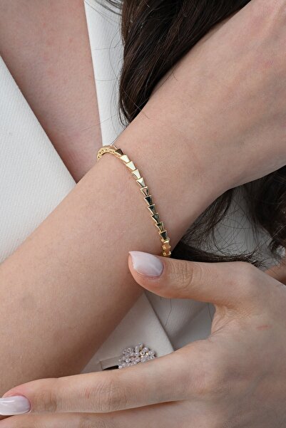 Söğütlü Silver Gümüş altın yaldızlı modern görünümlü ardışık üçgenler bilekli...